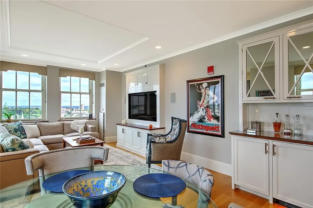 1 West Exchange Street Providence RI 02903