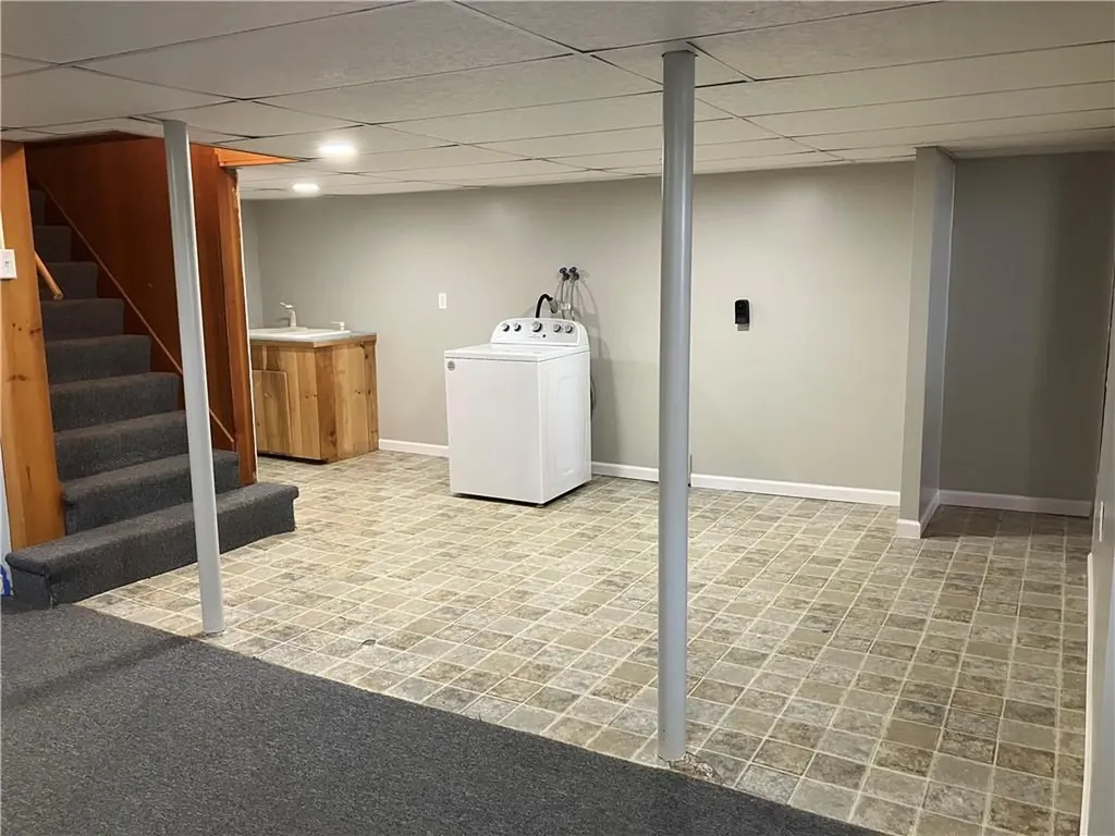 78 Edgemere Road Pawtucket RI 02861
