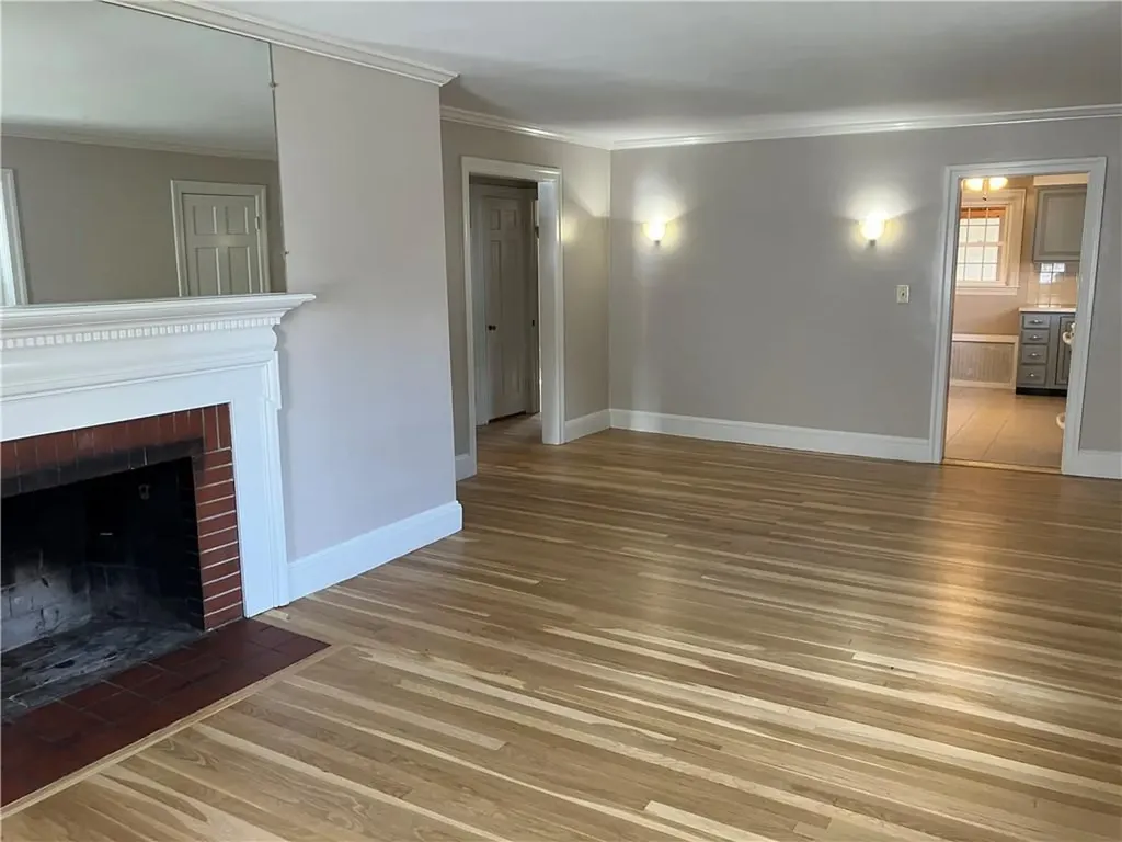 78 Edgemere Road Pawtucket RI 02861