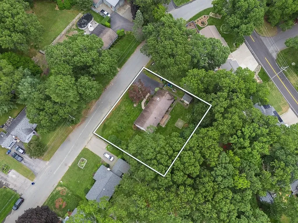 24 Darling Street Warwick RI 02886