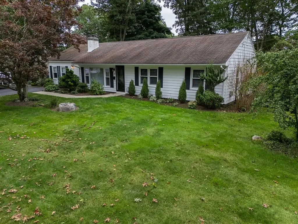 24 Darling Street Warwick RI 02886