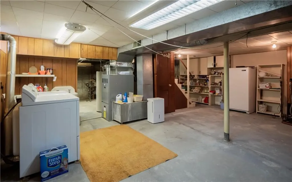 8 Stockton Drive Middletown RI 02842