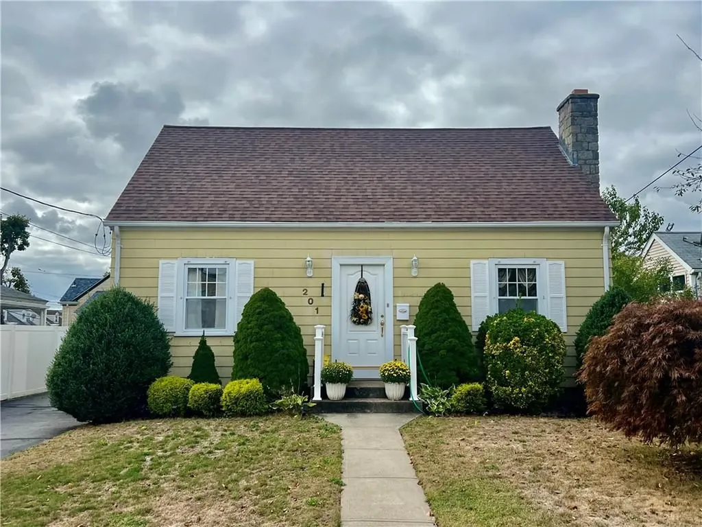 201 Mount Vernon Boulevard Pawtucket RI 02861