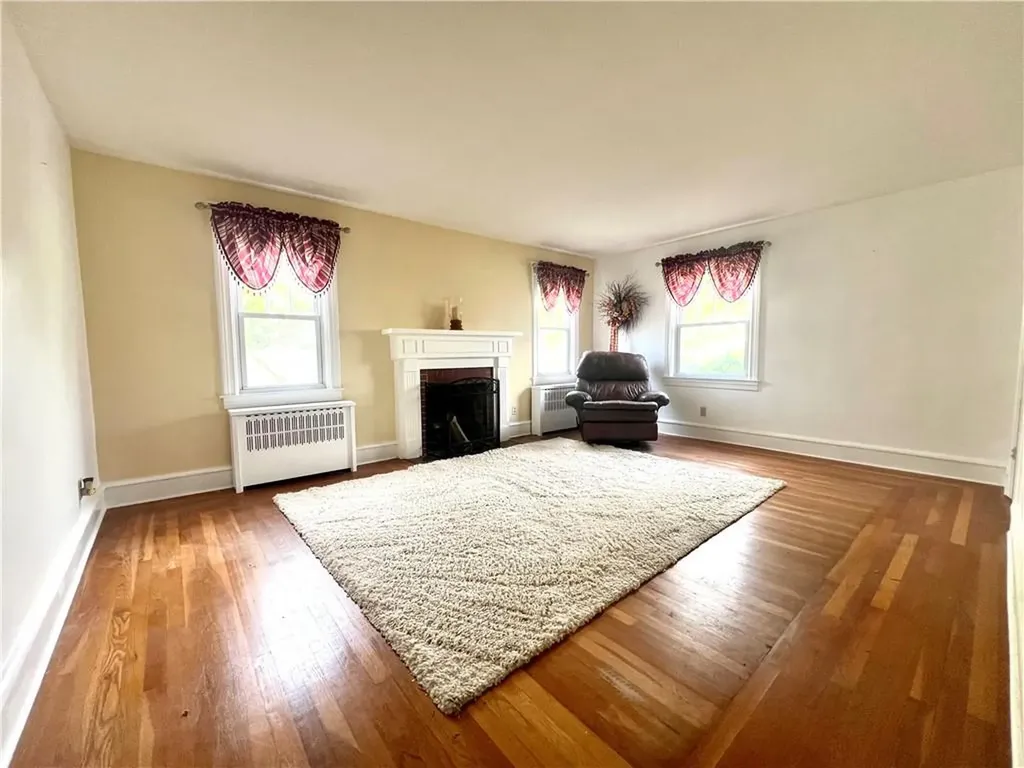 201 Mount Vernon Boulevard Pawtucket RI 02861
