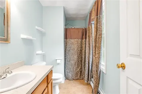 86 First Road Glocester RI 02814