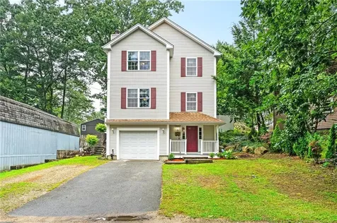 86 First Road Glocester RI 02814