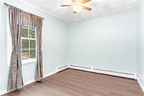 86 First Road Glocester RI 02814