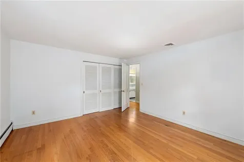 16 Gilbert Court Cumberland RI 02864