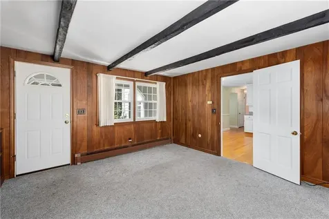 16 Gilbert Court Cumberland RI 02864