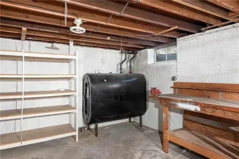 16 Gilbert Court Cumberland RI 02864