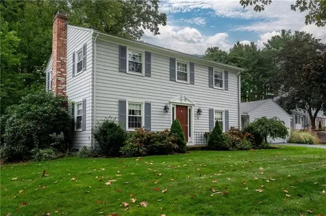 16 Gilbert Court Cumberland RI 02864