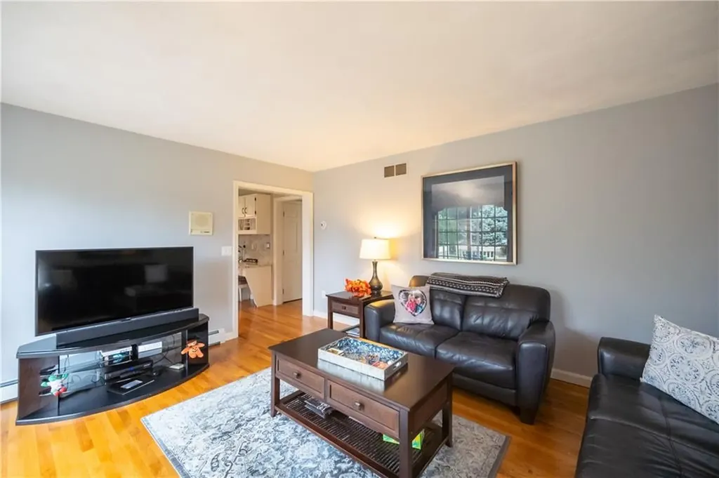 65 Mollie Drive Cranston RI 02921