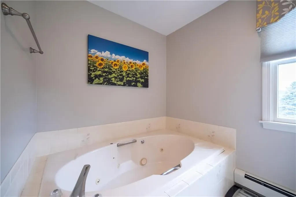65 Mollie Drive Cranston RI 02921