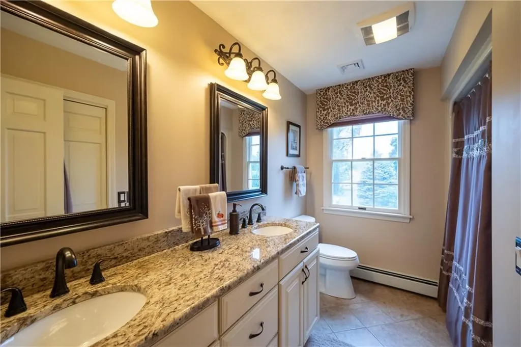 65 Mollie Drive Cranston RI 02921