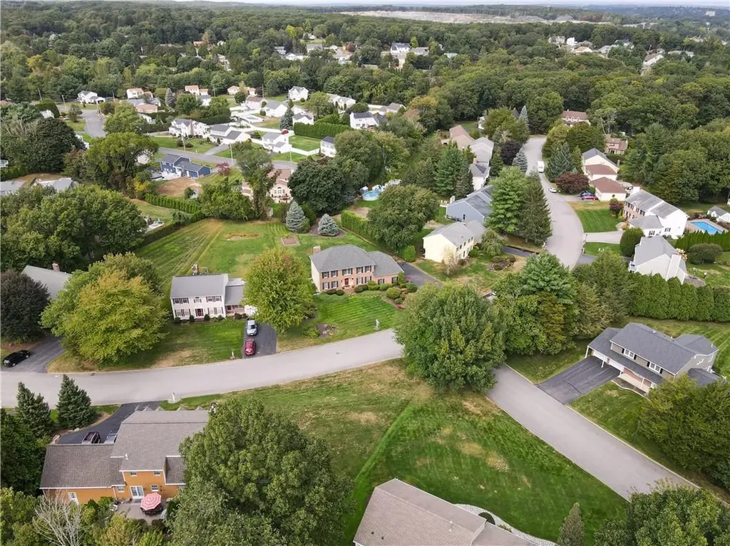 65 Mollie Drive Cranston RI 02921