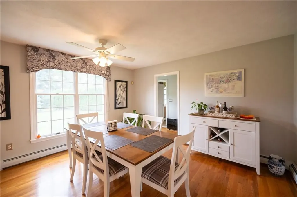 65 Mollie Drive Cranston RI 02921