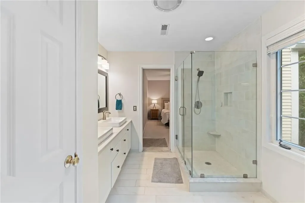 305 Castle Rocks Road Warwick RI 02886