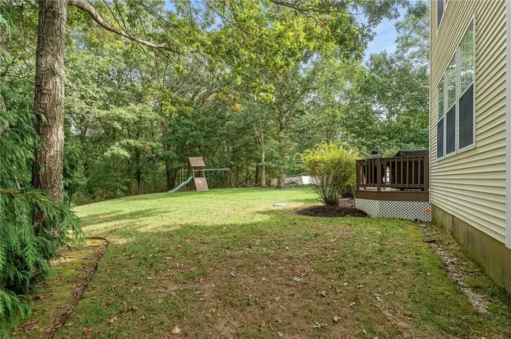 305 Castle Rocks Road Warwick RI 02886