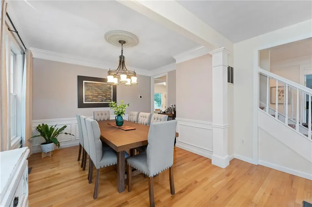 305 Castle Rocks Road Warwick RI 02886