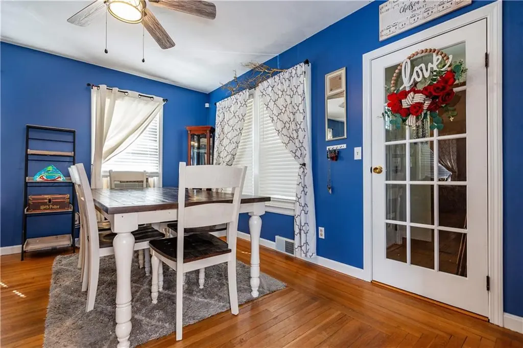 293 Adams Street Warwick RI 02888