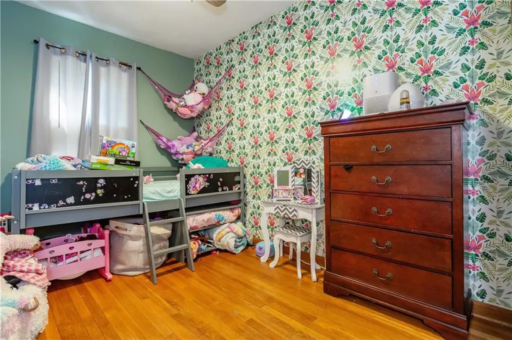 293 Adams Street Warwick RI 02888