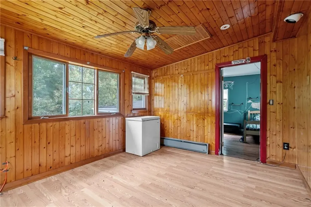 180 Hollis Avenue Warwick RI 02889