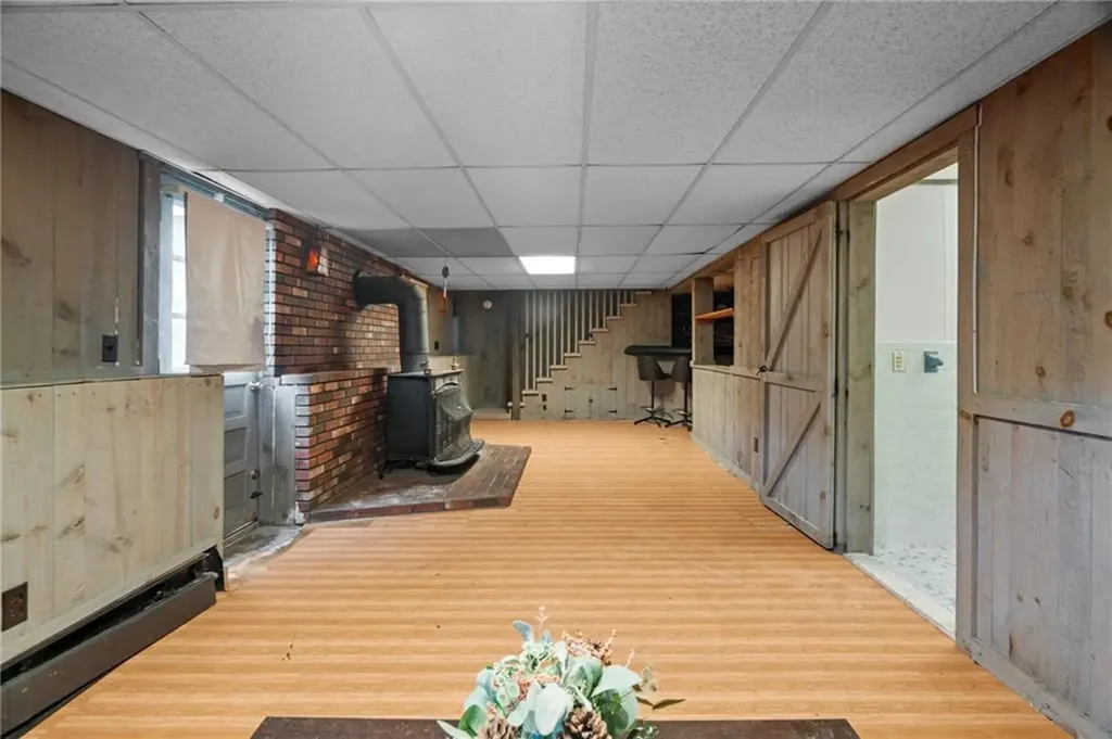 180 Hollis Avenue Warwick RI 02889