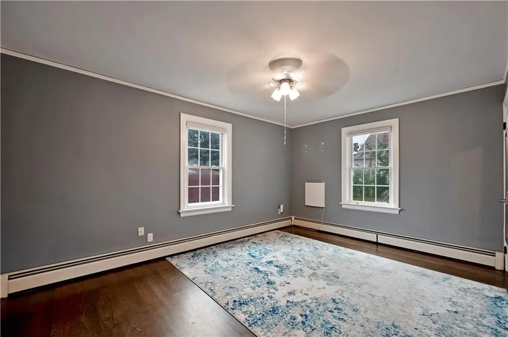 12 Welfare Avenue Cranston RI 02910