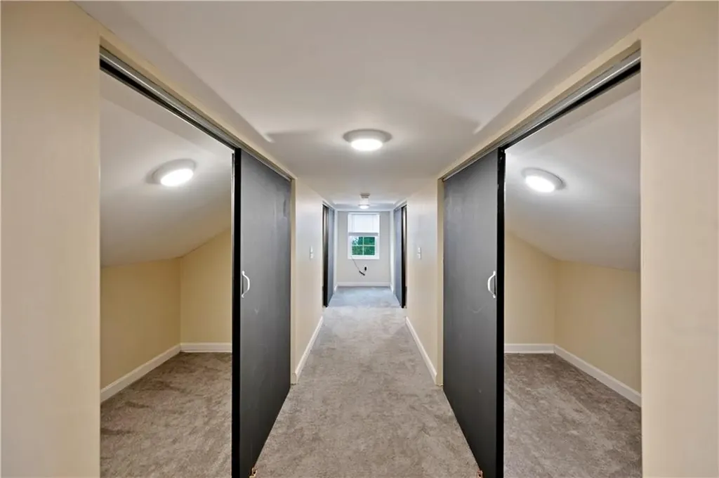 12 Welfare Avenue Cranston RI 02910