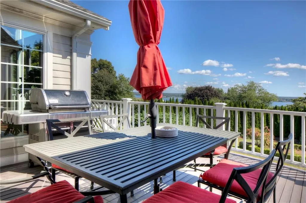 96 Adams Drive Portsmouth RI 02871