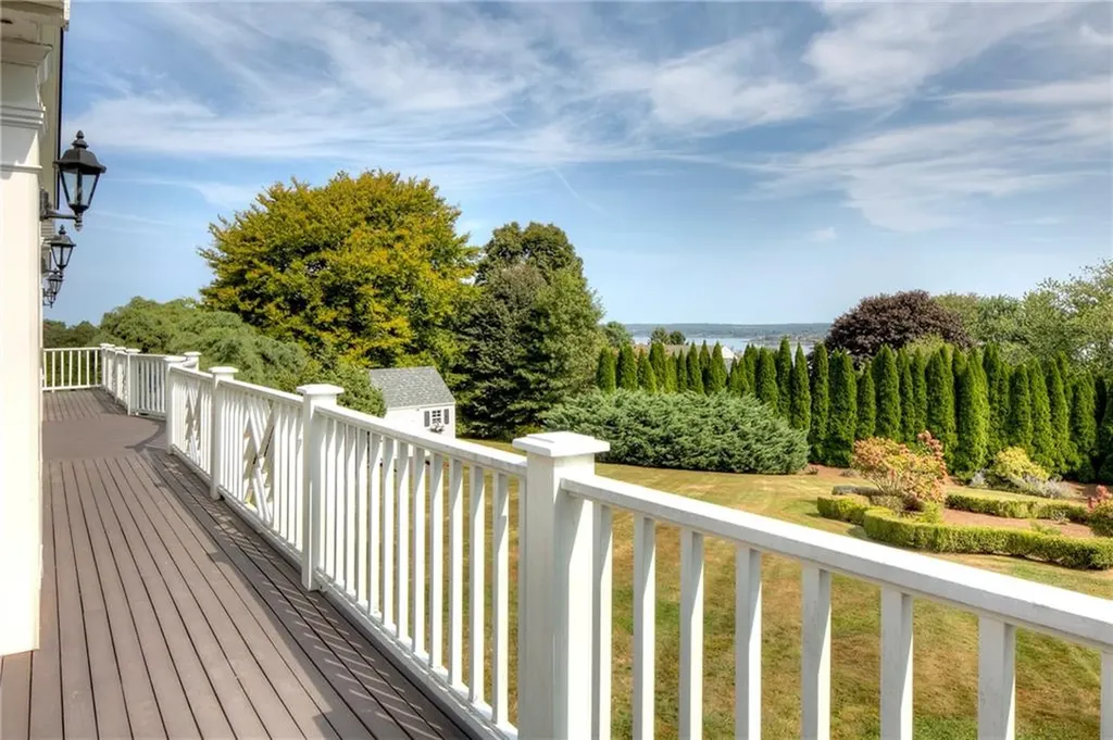 96 Adams Drive Portsmouth RI 02871