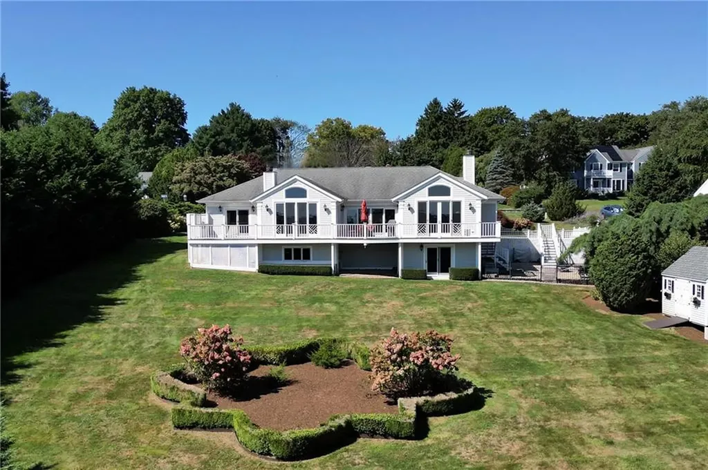 96 Adams Drive Portsmouth RI 02871