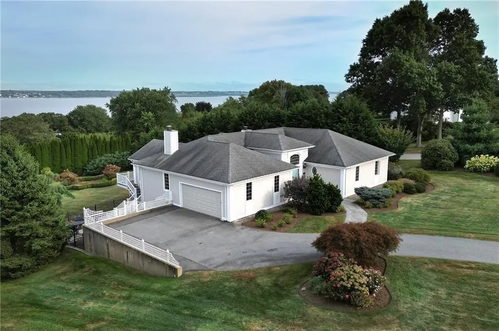 96 Adams Drive Portsmouth RI 02871