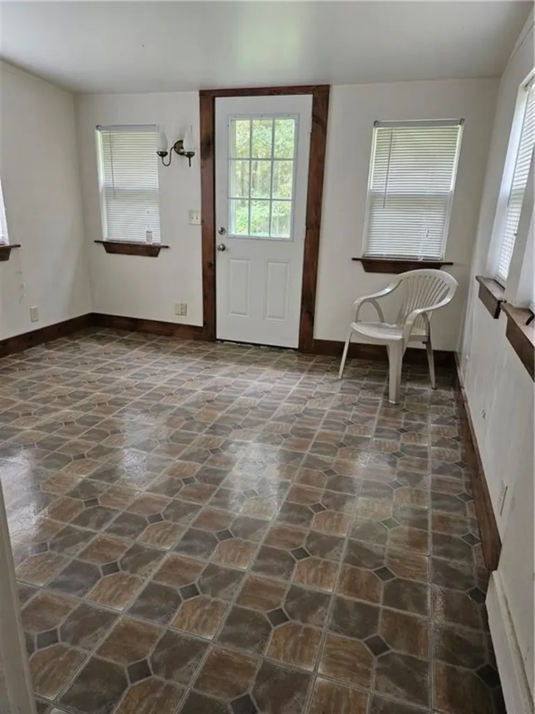 10 Danielson Pike Foster RI 02825