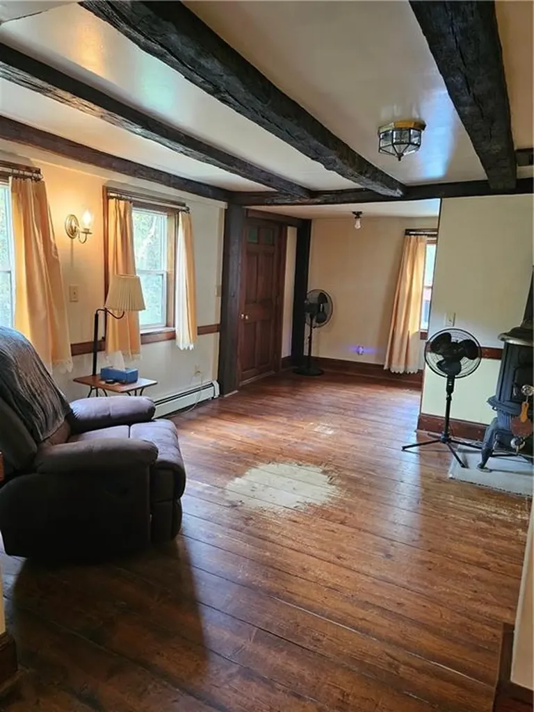 10 Danielson Pike Foster RI 02825