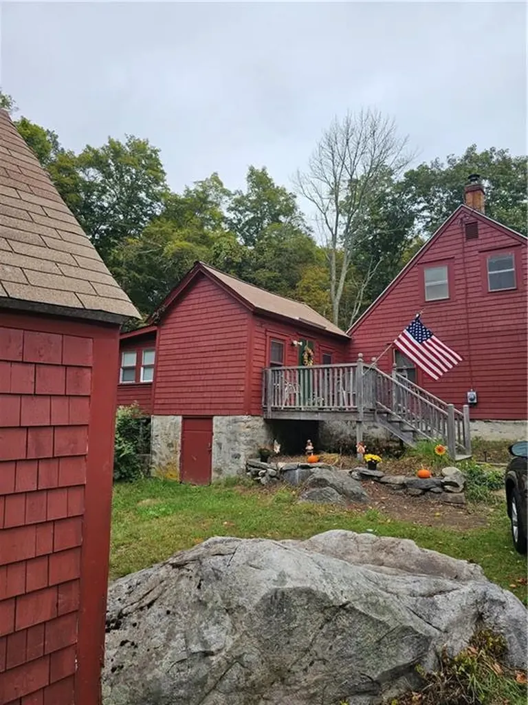 10 Danielson Pike Foster RI 02825