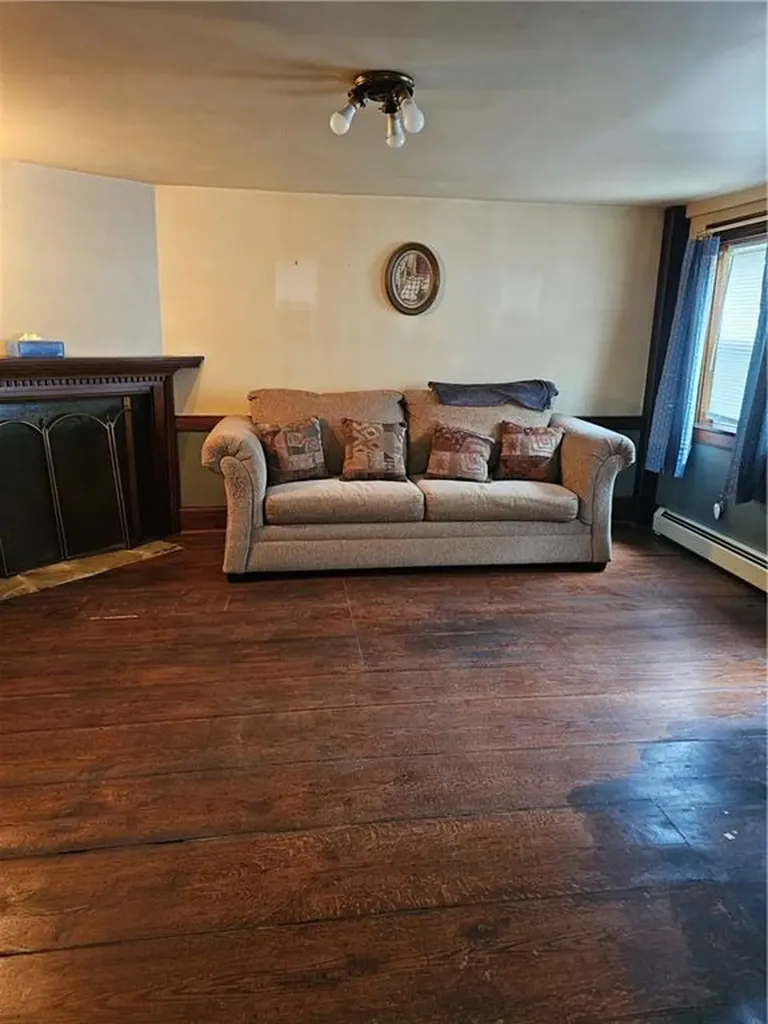 10 Danielson Pike Foster RI 02825