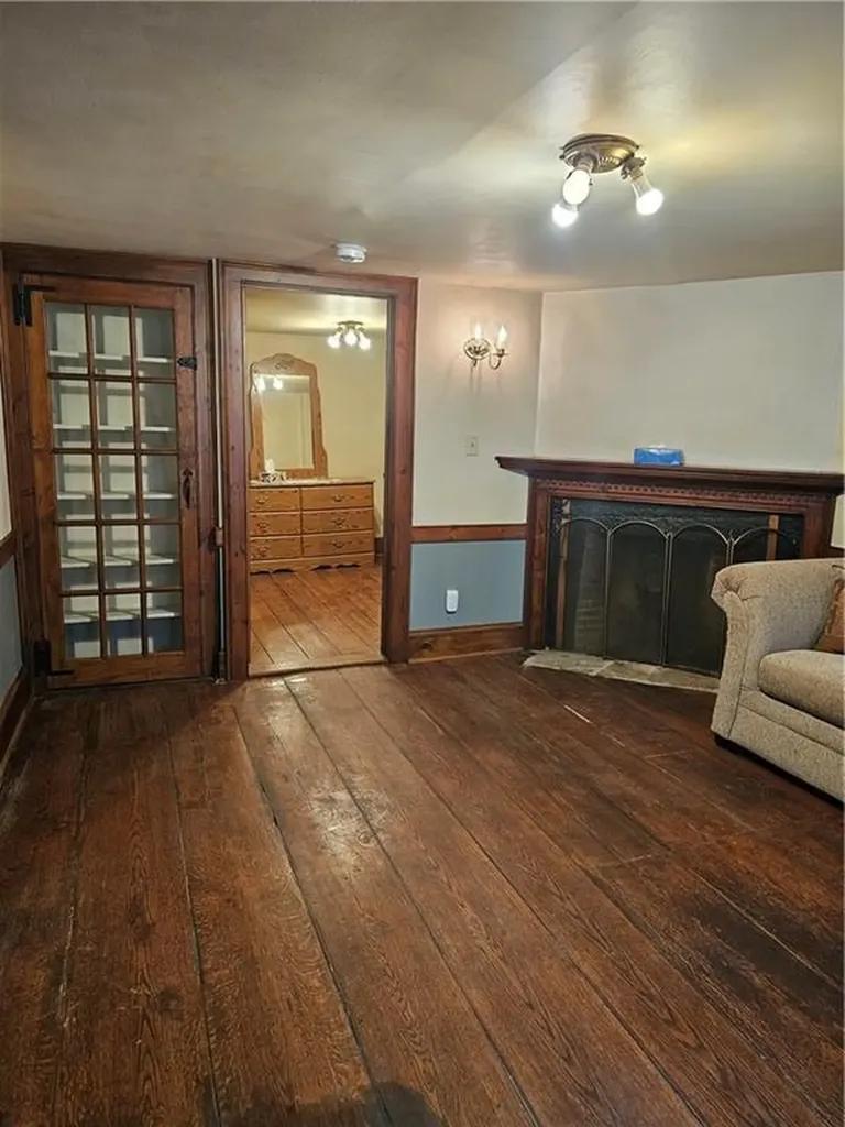 10 Danielson Pike Foster RI 02825