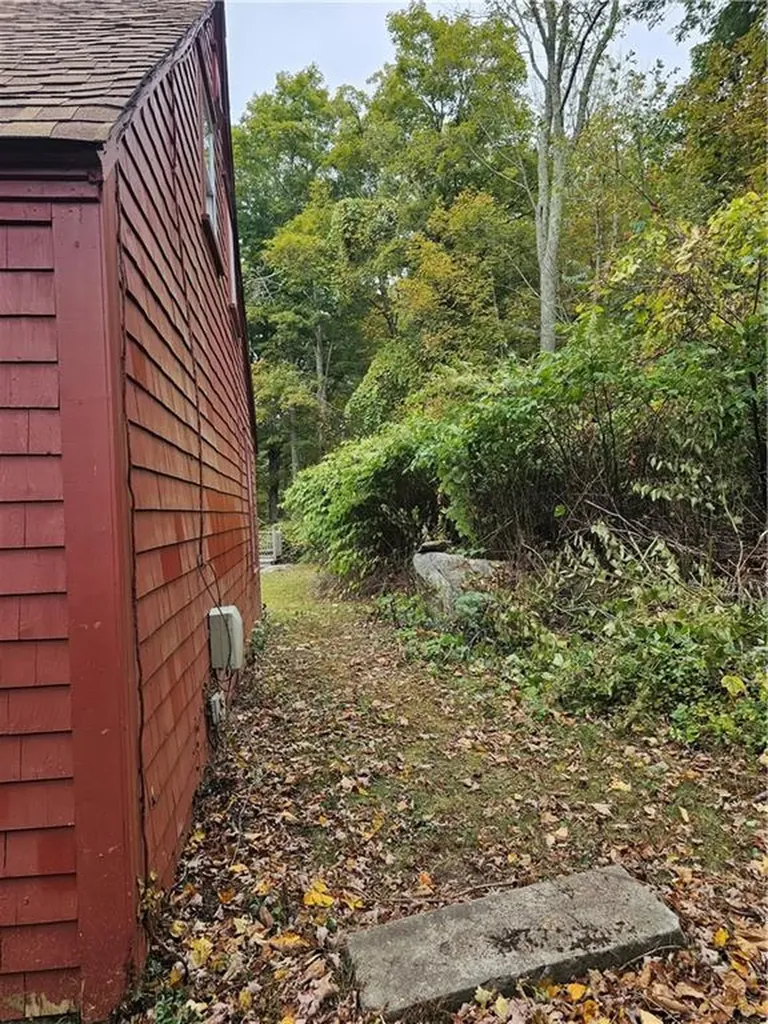 10 Danielson Pike Foster RI 02825