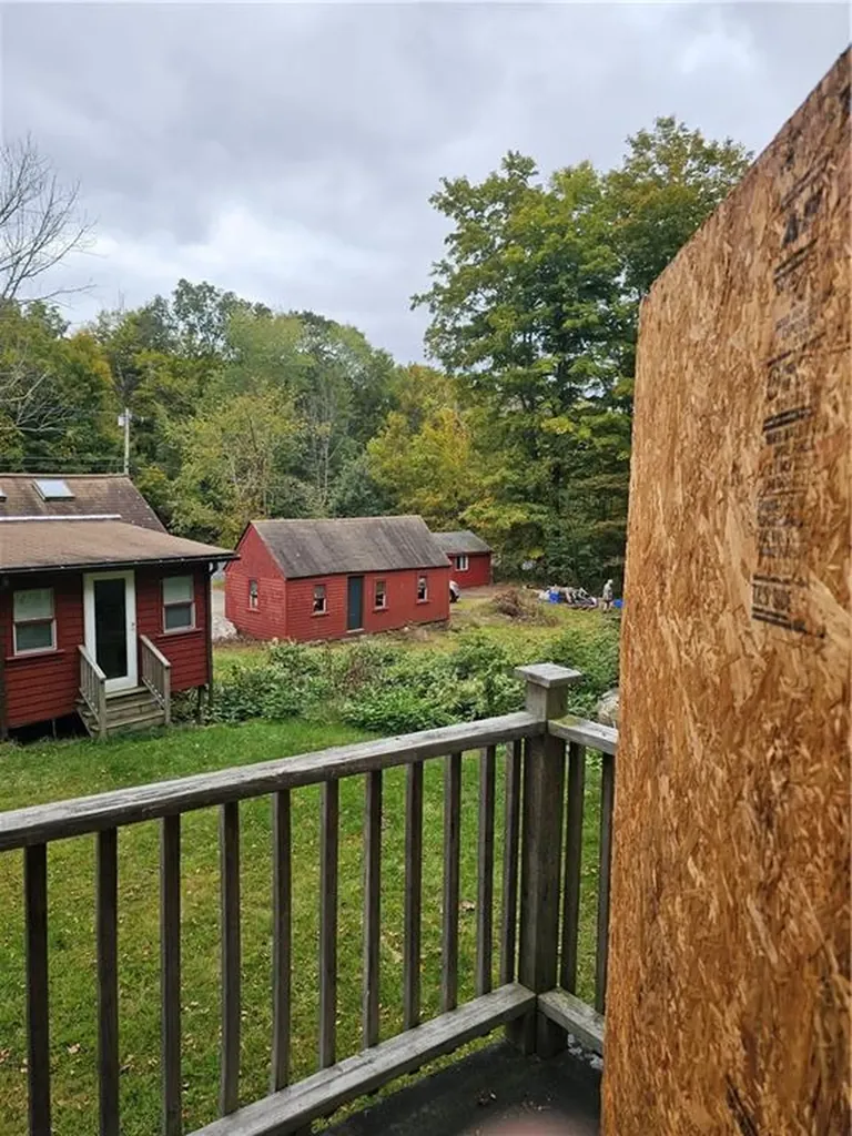 10 Danielson Pike Foster RI 02825