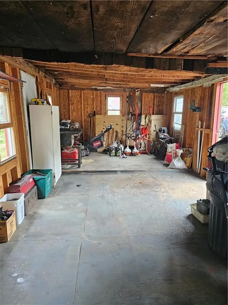 10 Danielson Pike Foster RI 02825