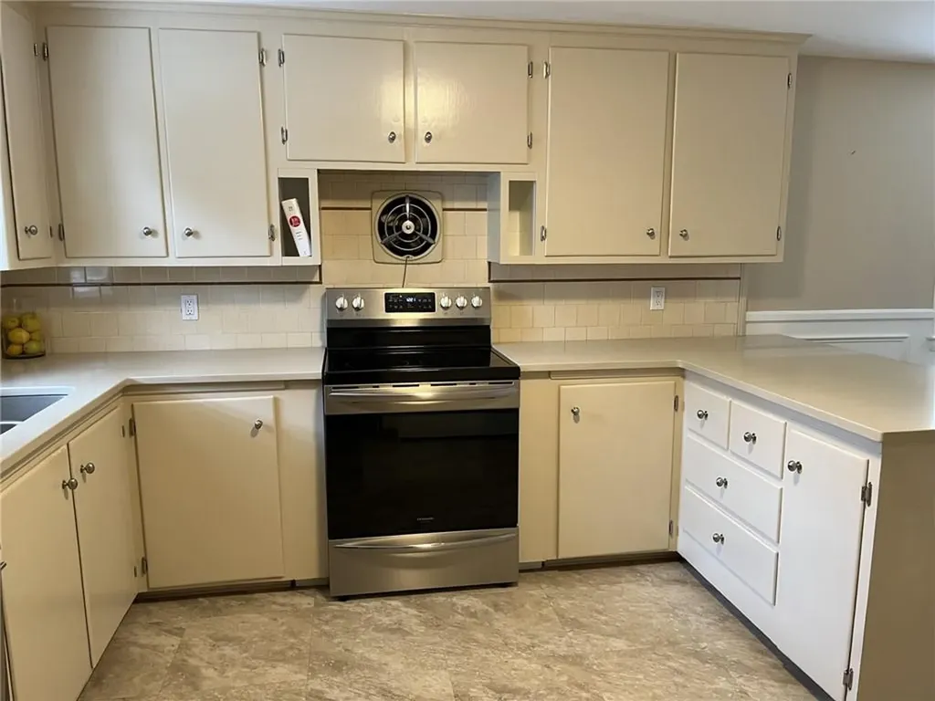 6 Harrington Drive Johnston RI 02919