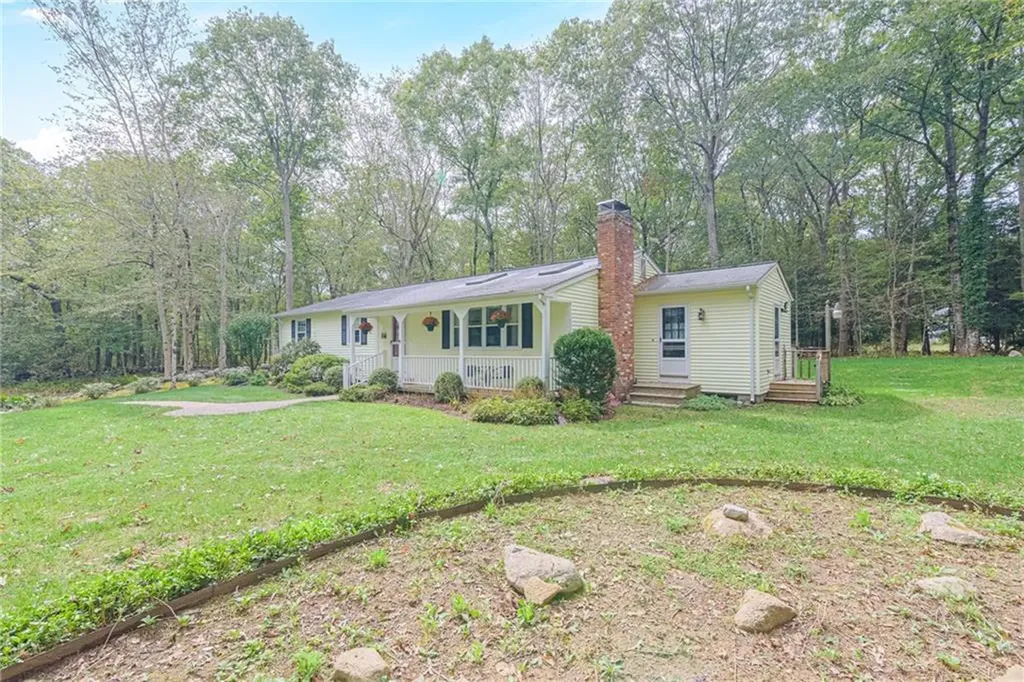 125 Stony Lane Exeter RI 02822