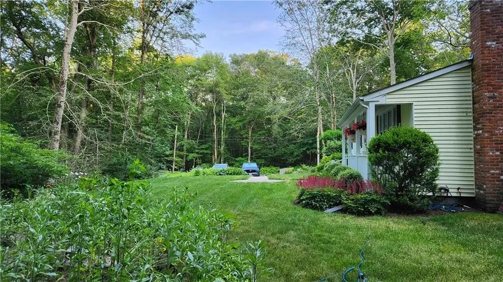 125 Stony Lane Exeter RI 02822