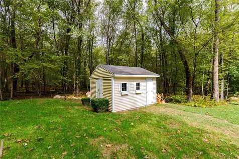 125 Stony Lane Exeter RI 02822