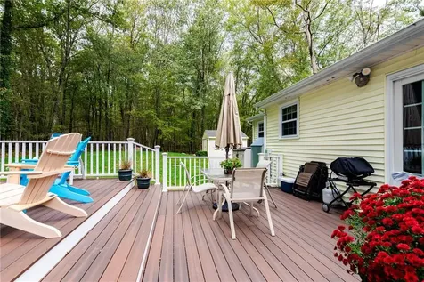 125 Stony Lane Exeter RI 02822