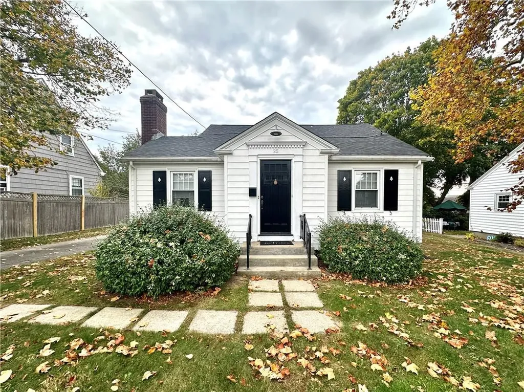 25 Boulevard Middletown RI 02842