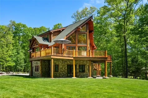 50 Mountain Laurel Lane Scituate RI 02857