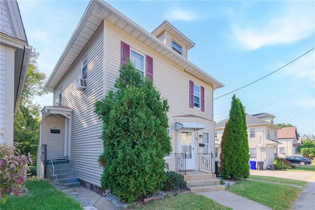 33 35 Matteson Avenue West Warwick RI 02893