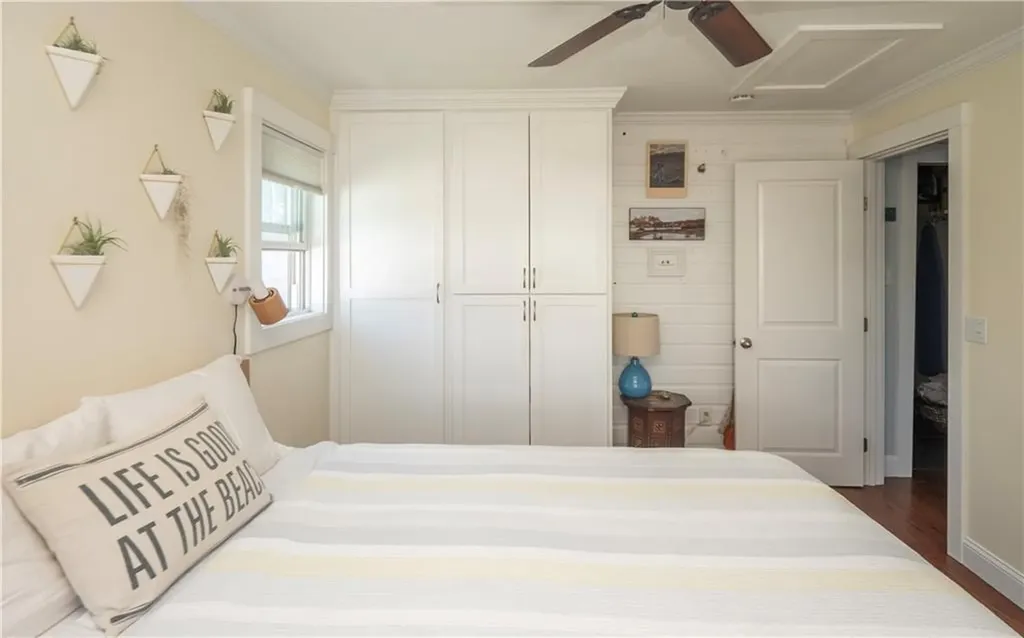 15 Seascape Avenue Middletown RI 02842